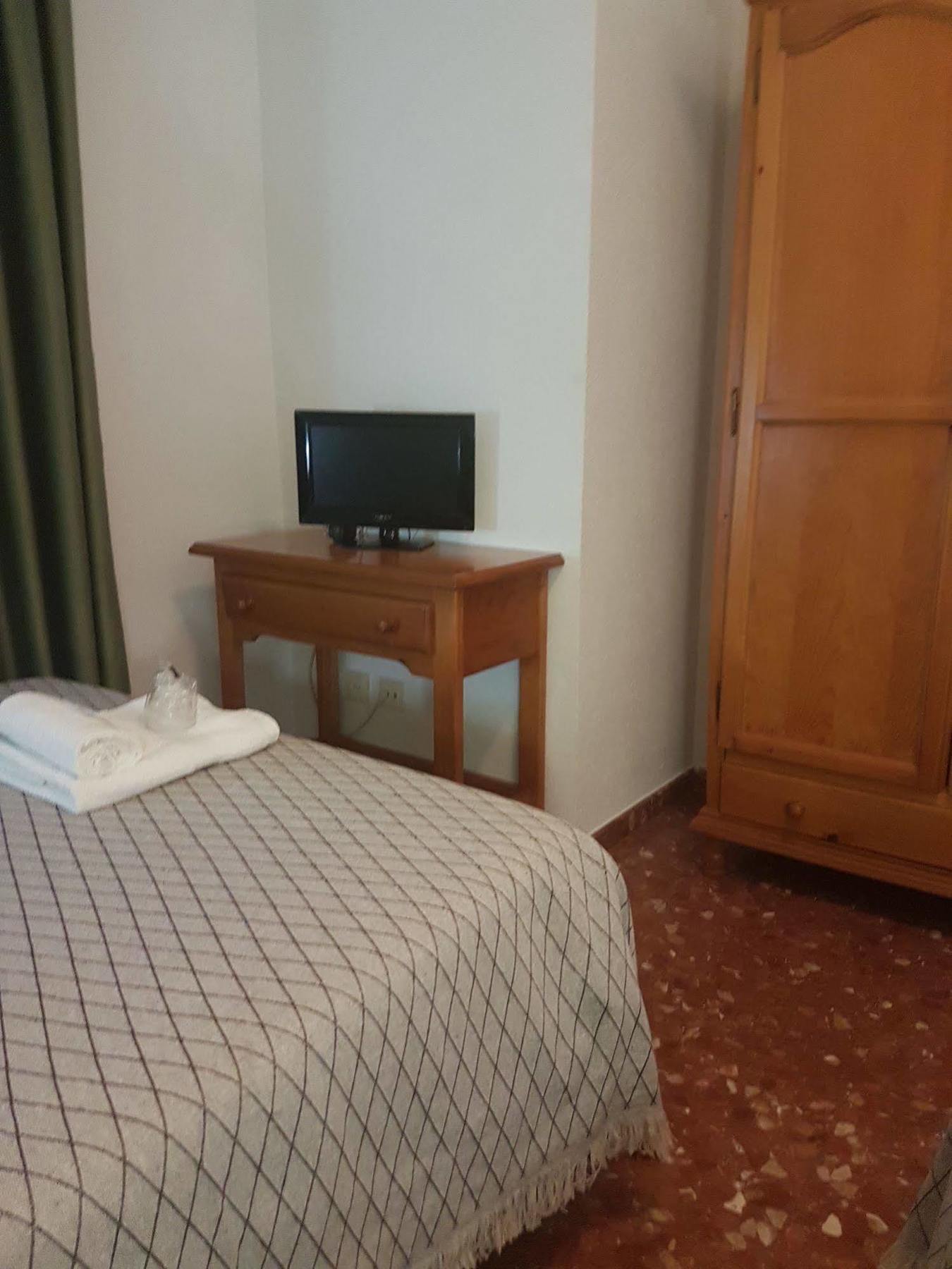 Hotel Al-Andalus Peal, En Cazorla Comarca Peal De Becerro Buitenkant foto