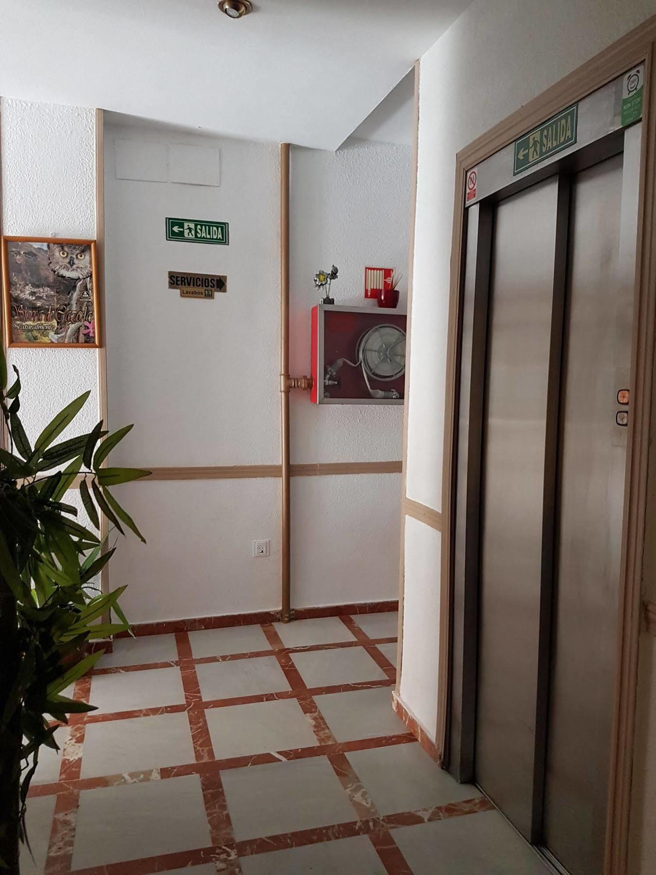 Hotel Al-Andalus Peal, En Cazorla Comarca Peal De Becerro Buitenkant foto