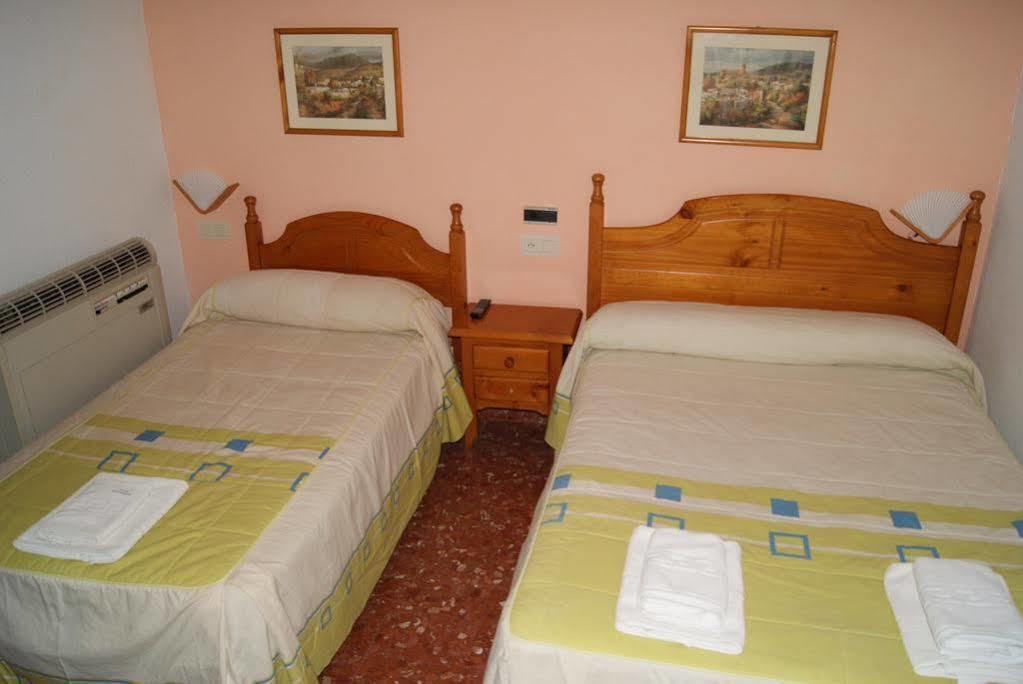 Hotel Al-Andalus Peal, En Cazorla Comarca Peal De Becerro Buitenkant foto